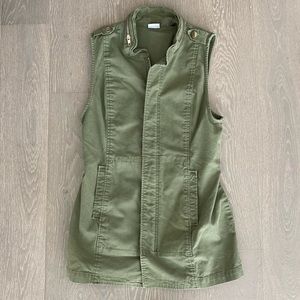 CAbi Explorer Utility Vest #5101 Military EU. Perfect for fall!